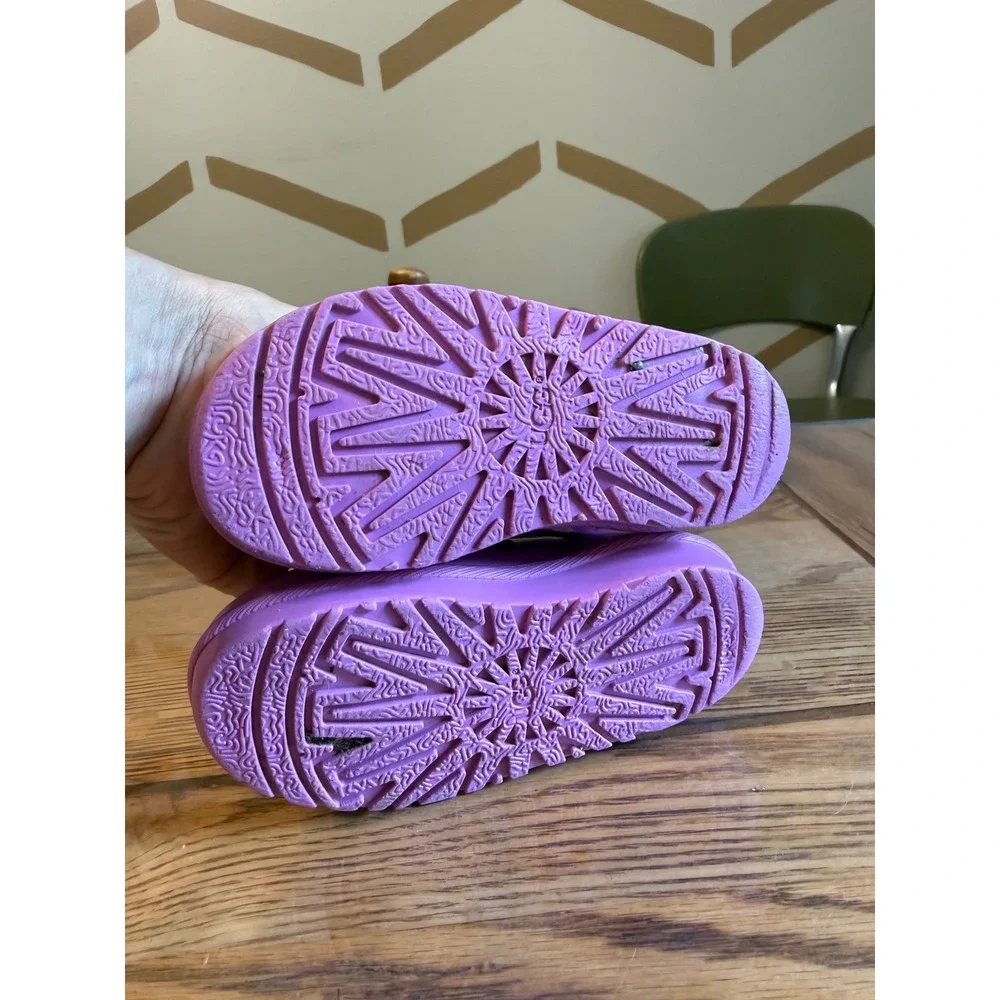 UGG Drizlita Rain Boots Toddler Size 6 Purple Pink Waterproof Rubber Pull On